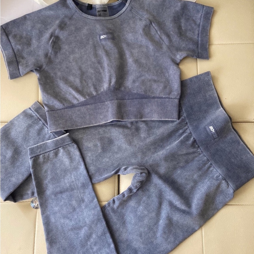 Bo and tee acid wash crop tops and leggings